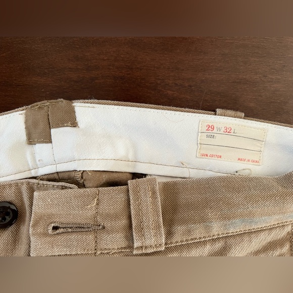 Wallace & Barnes Selvedge Officer’s chino - Picture 5 of 9